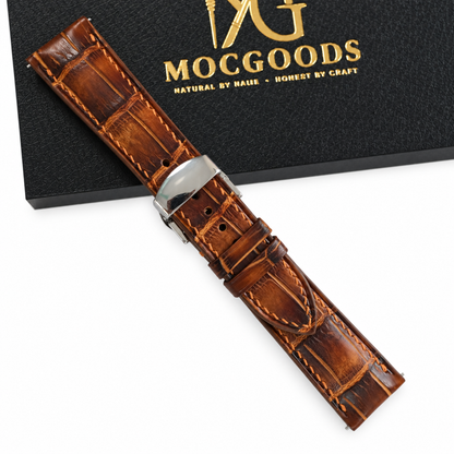 Antique Cognac Brown Patina Alligator Leather Watch Strap - patina shading detail